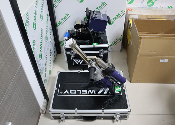 हैंडहेल्ड एक्सट्रूज़न वेल्डिंग मशीन 3000W वेल्डी बूस्टर EX3
