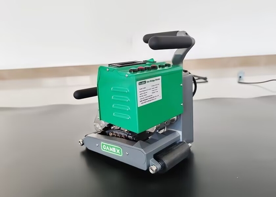 1.0-4 मिमी CX700 मछली तालाब गर्म घोंसला वेल्डिंग मशीन