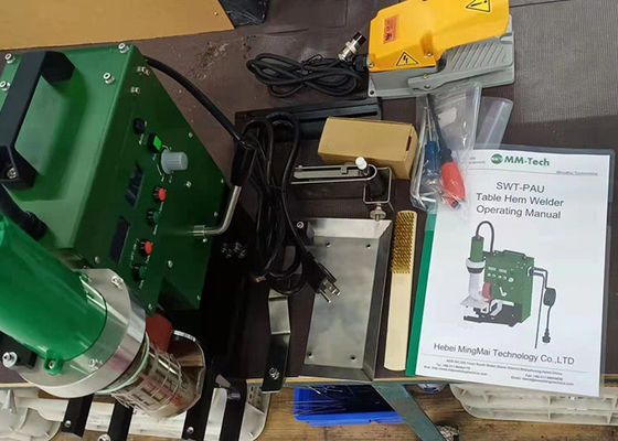 स्विमिंग पूल के लिए छत पनरोक कुंडलित सामग्री 2.3kw टेबल स्पॉट वेल्डिंग मशीन