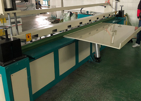 Pvdf 2000mm प्लास्टिक शीट वेल्डिंग मशीन बोर्ड बट फ्यूजन रोलिंग